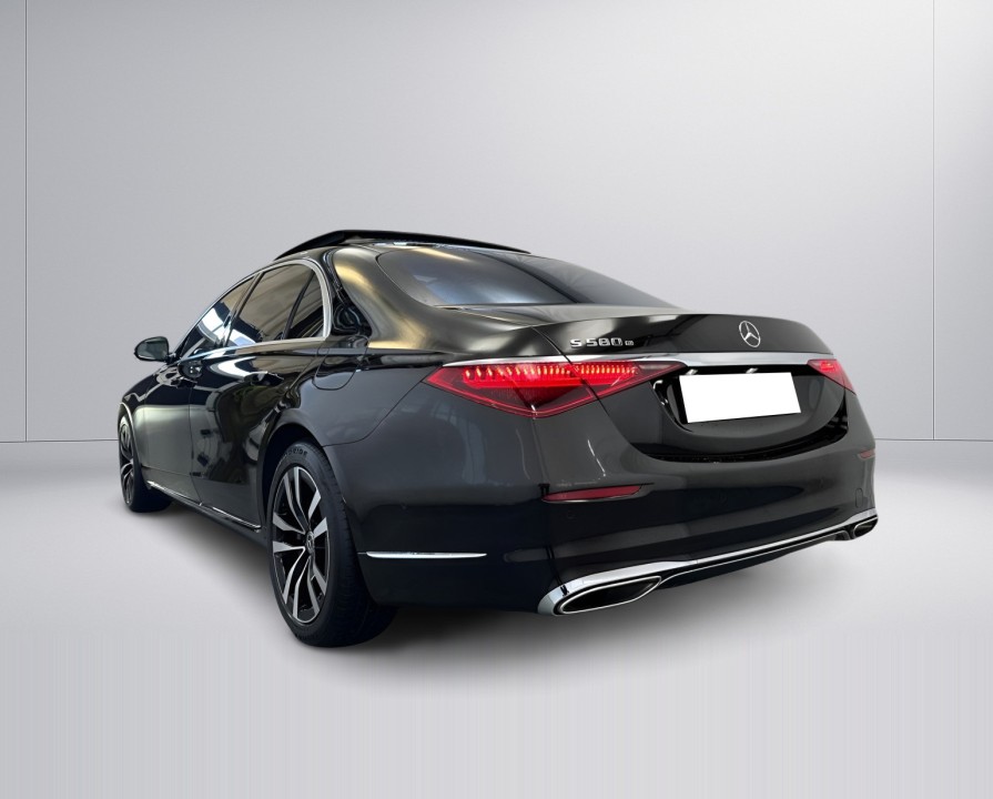 Mercedes-Benz S 580e (3)