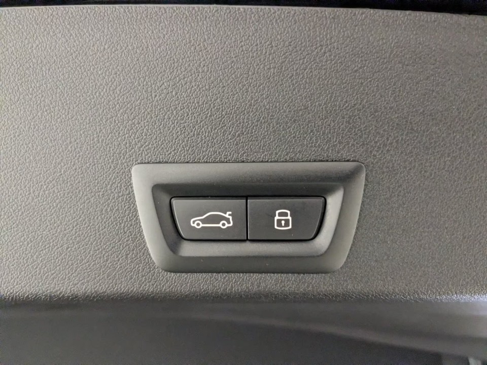 BMW XM - foto 14