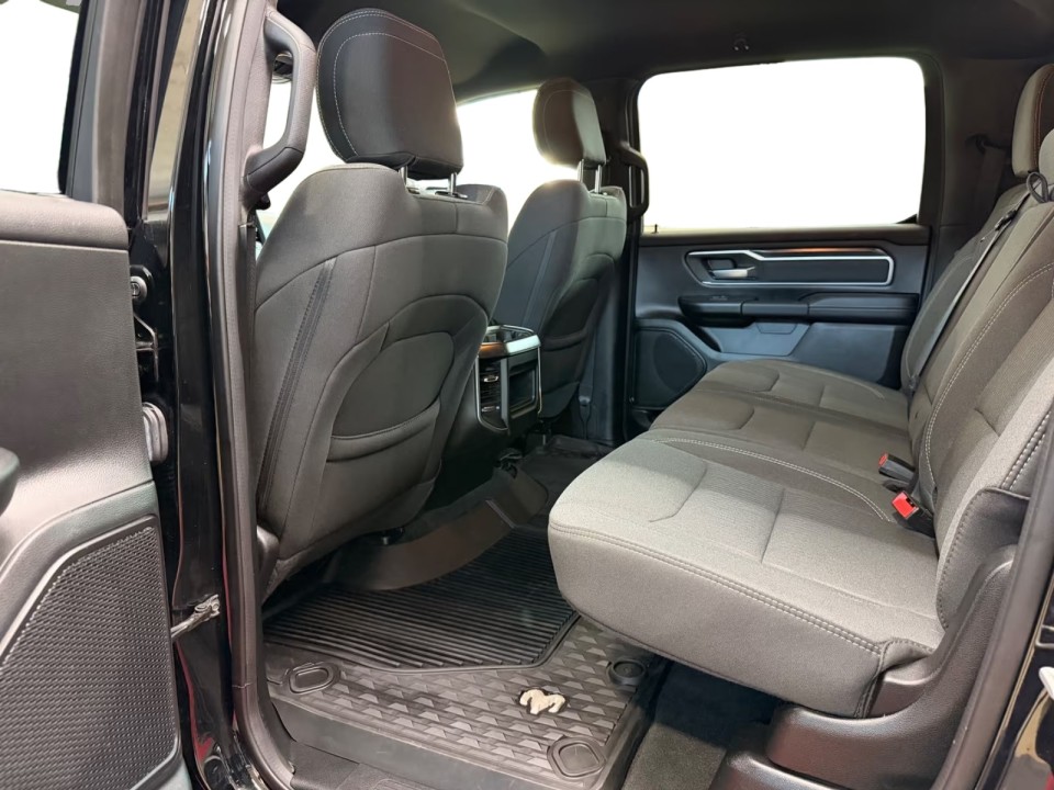 Dodge RAM 1500 - foto 30