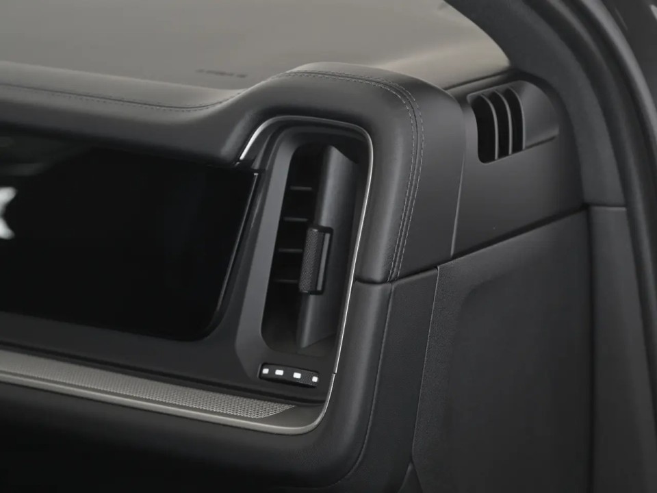 Porsche Cayenne Coupe - foto 18