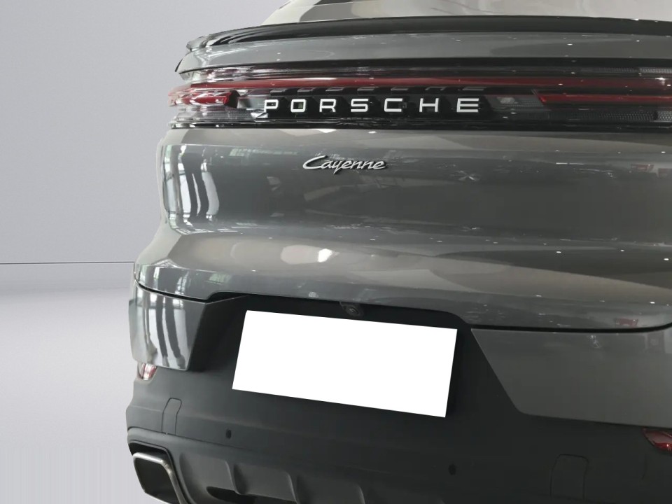 Porsche Cayenne Coupe - foto 23