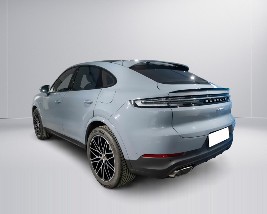 Porsche Cayenne Coupe (3)