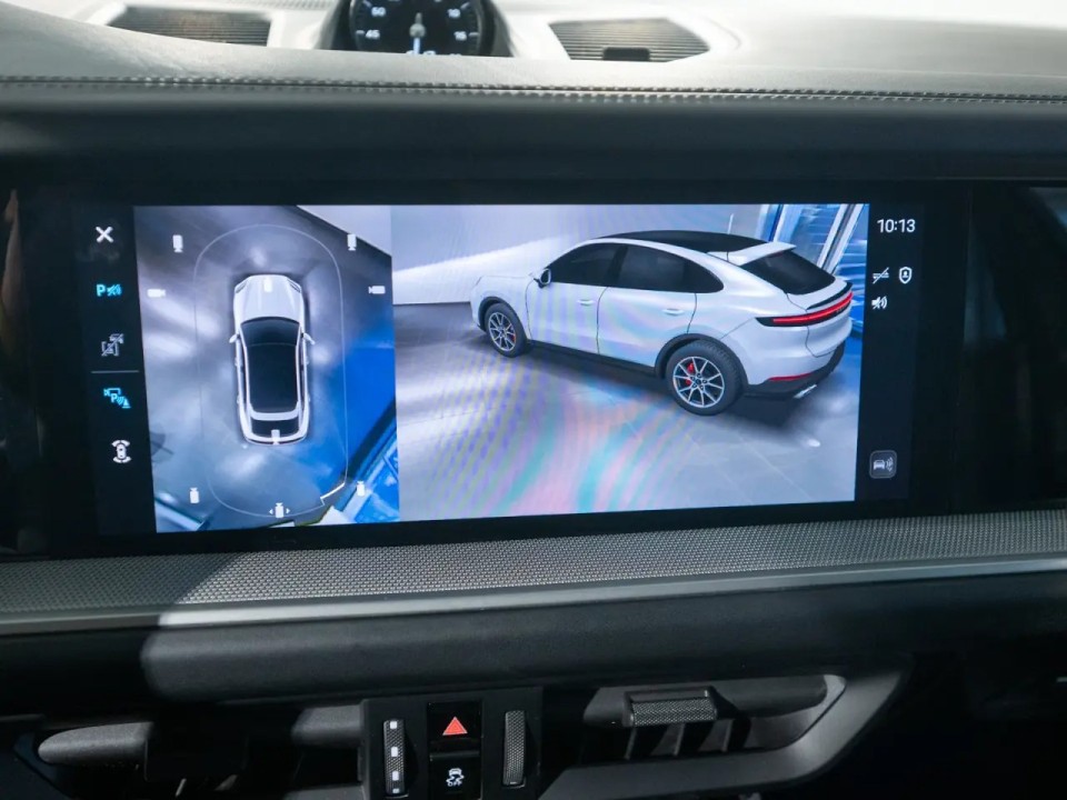 Porsche Cayenne Coupe - foto 16