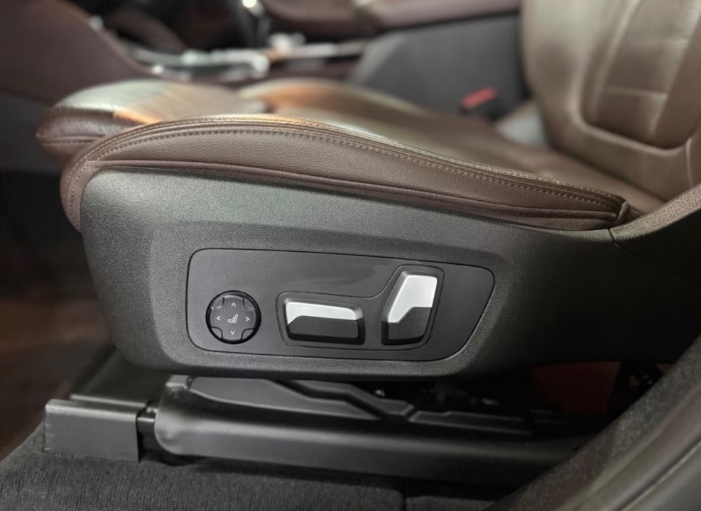 BMW X4 M40d - foto 32