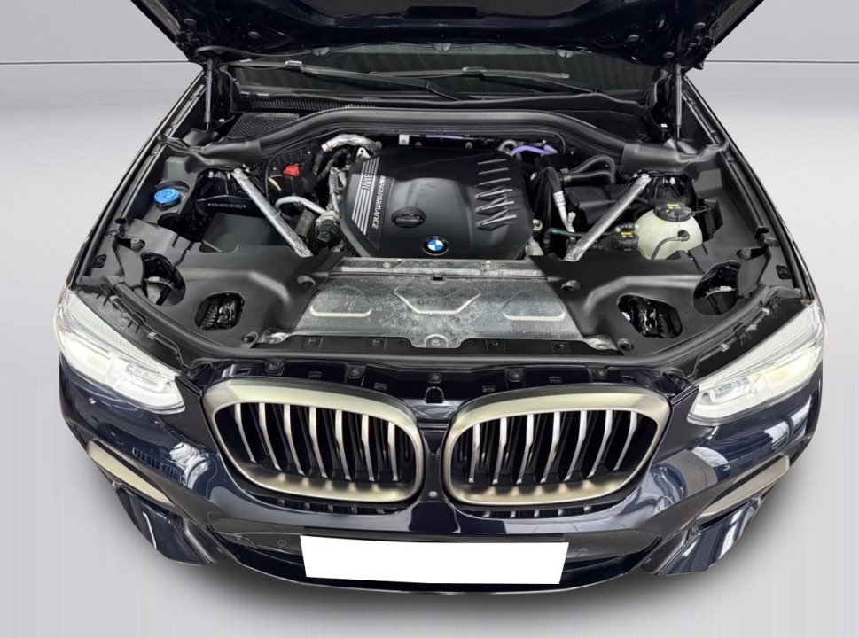 BMW X4 M40d - foto 34