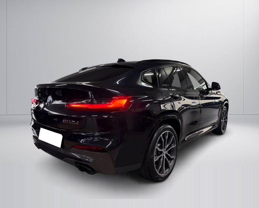 BMW X4 M40d (4)