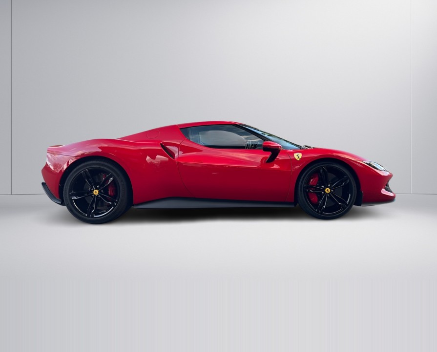 Ferrari 296 GTB (2)