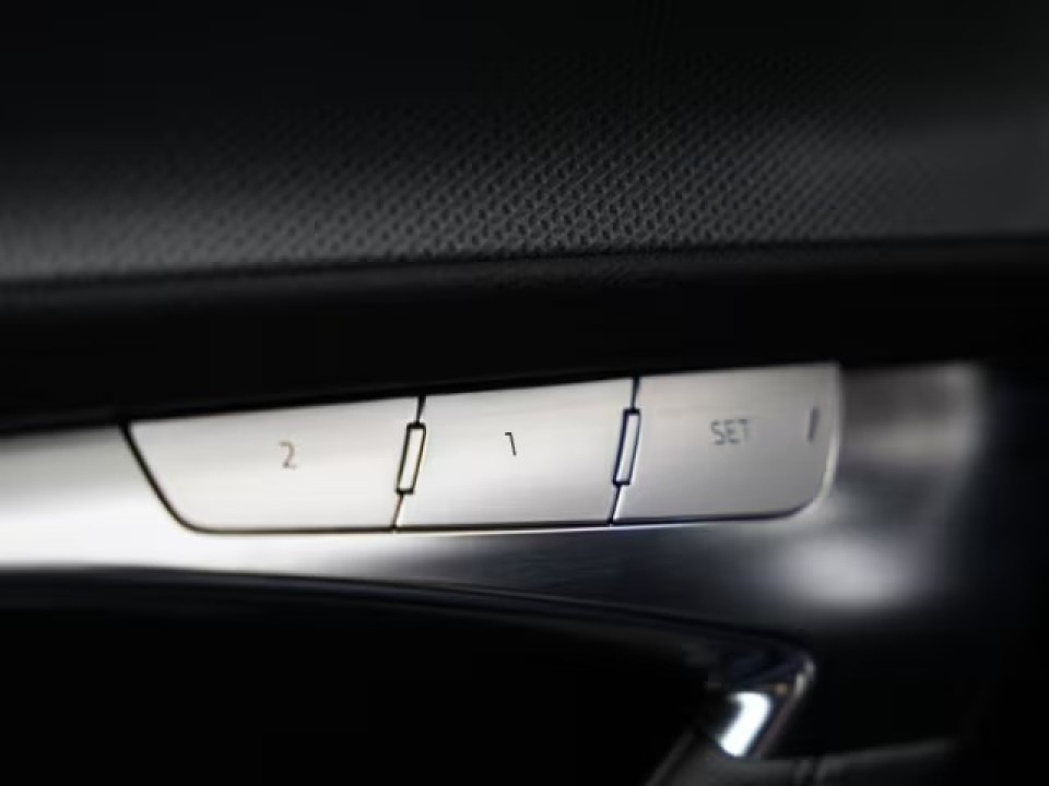 Audi A6 Allroad 50TDI quattro tiptronic - foto 16
