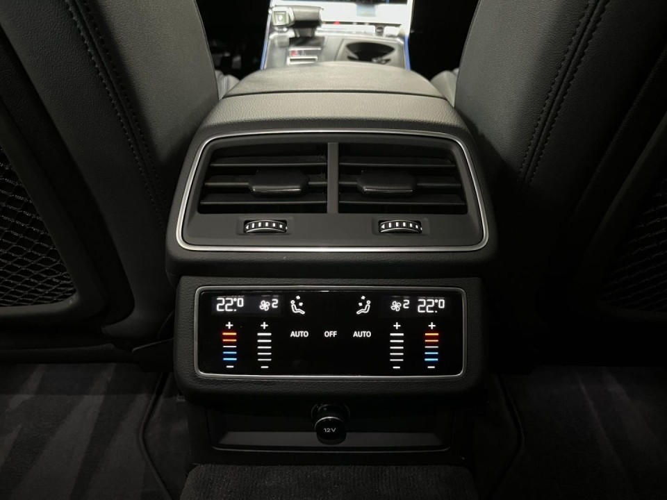 Audi A6 Allroad 50TDI quattro tiptronic - foto 12