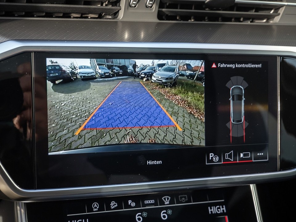 Audi A6 Allroad 50TDI quattro tiptronic - foto 9