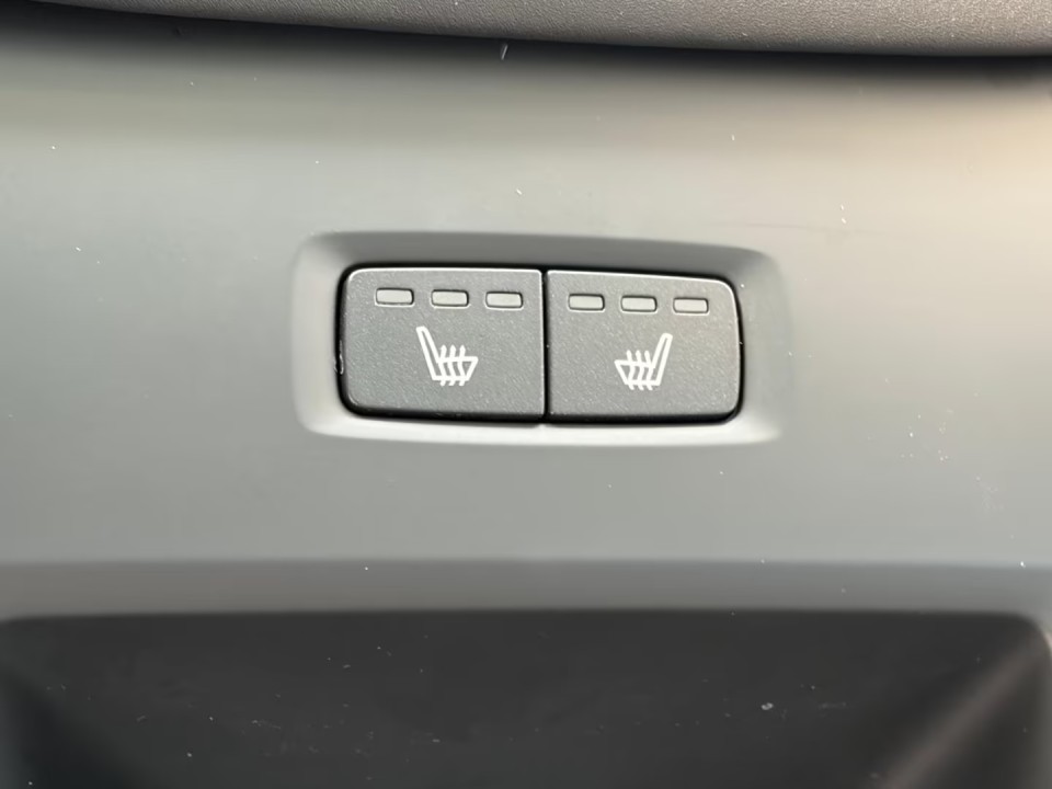 Volvo XC 90 Plus Bright B5 - foto 14