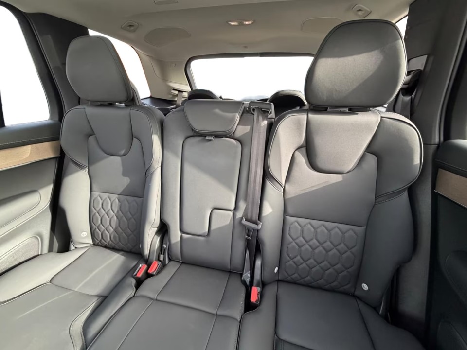 Volvo XC 90 Plus Bright B5 - foto 10