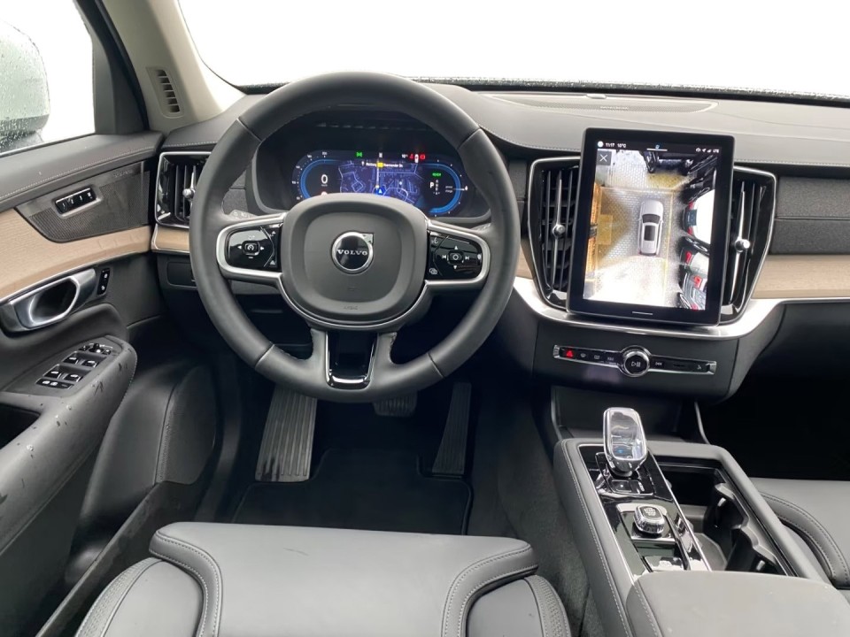 Volvo XC 90 T8 Plus Bright - foto 9