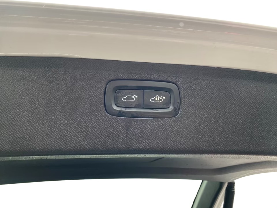 Volvo XC 90 T8 Plus Bright - foto 20