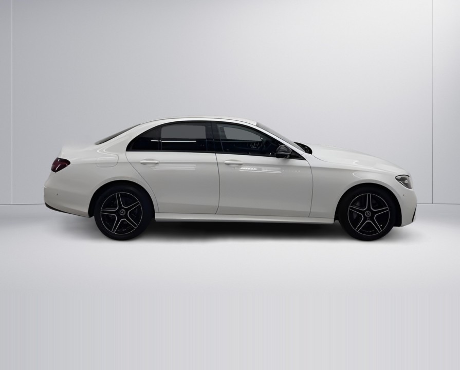 Mercedes-Benz E 400d 4MATIC AMG (3)