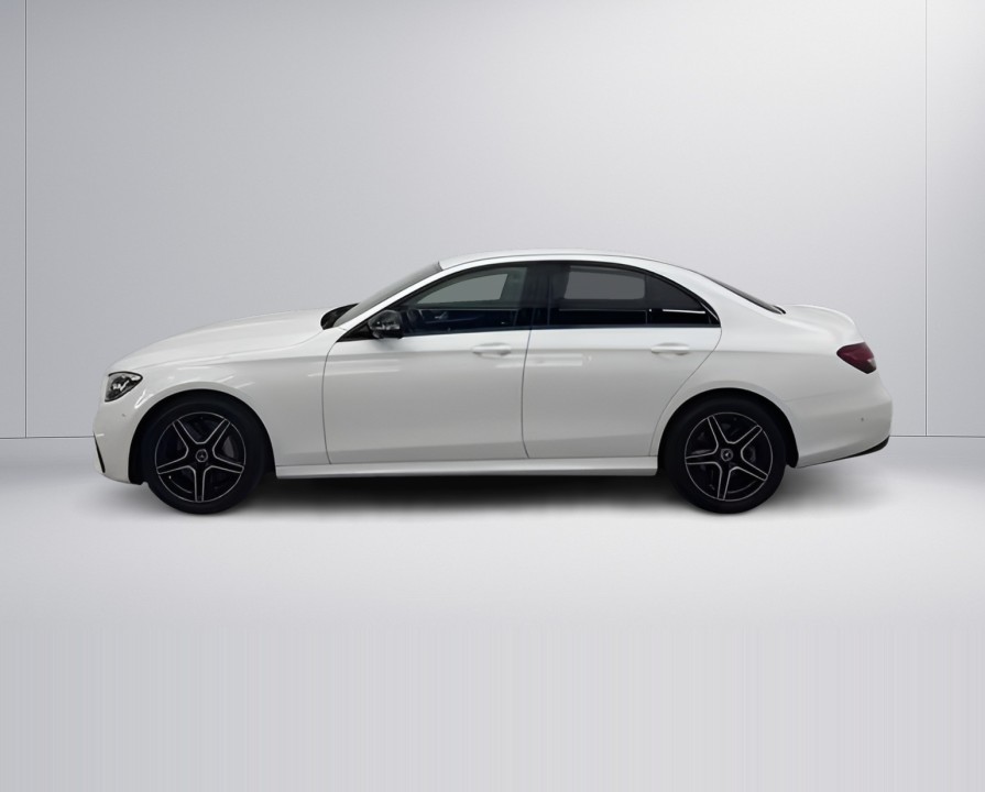 Mercedes-Benz E 400d 4MATIC AMG - foto 6
