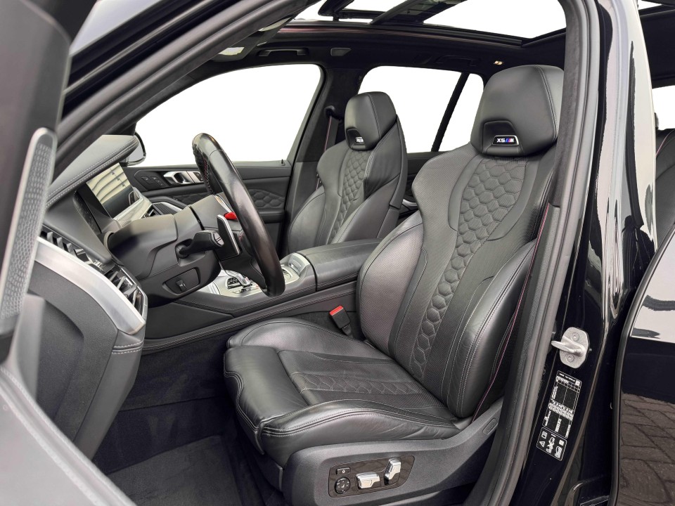 BMW X5 M Competition - foto 6