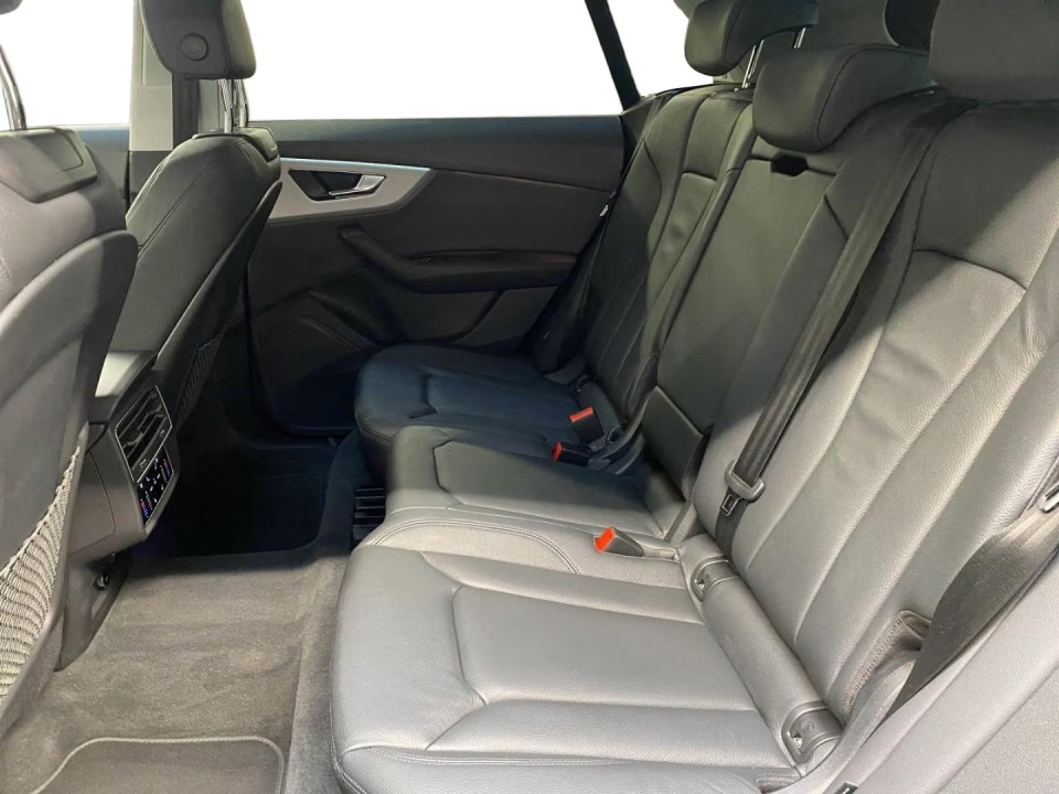 Audi Q8 55TFSI quattro tiptronic - foto 12