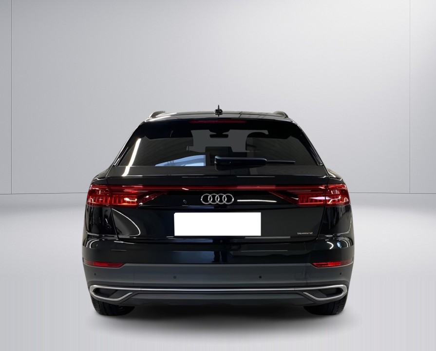 Audi Q8 55TFSI quattro tiptronic (4)