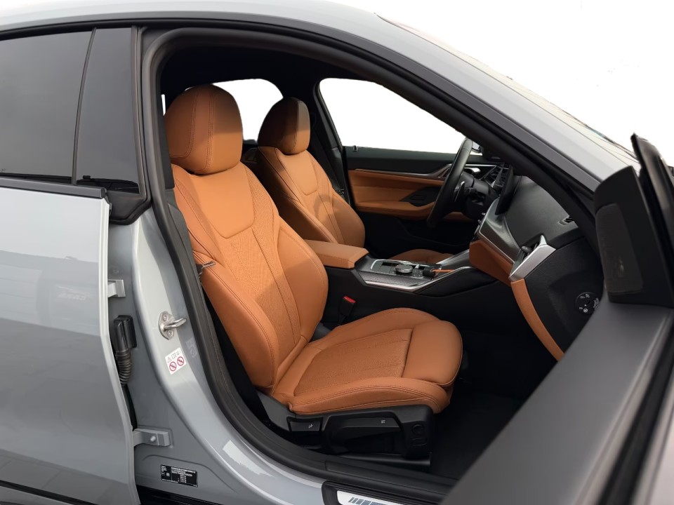 BMW Seria 4 Gran Coupé xDrive420 M-Sport - foto 16