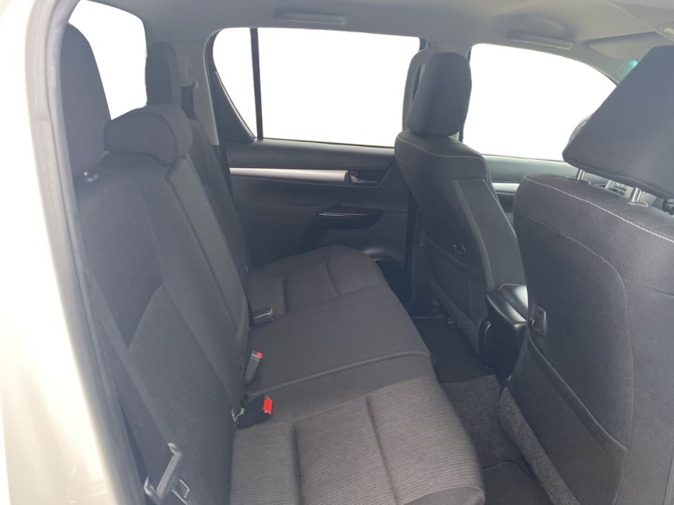 Toyota Hilux Comfort - foto 15