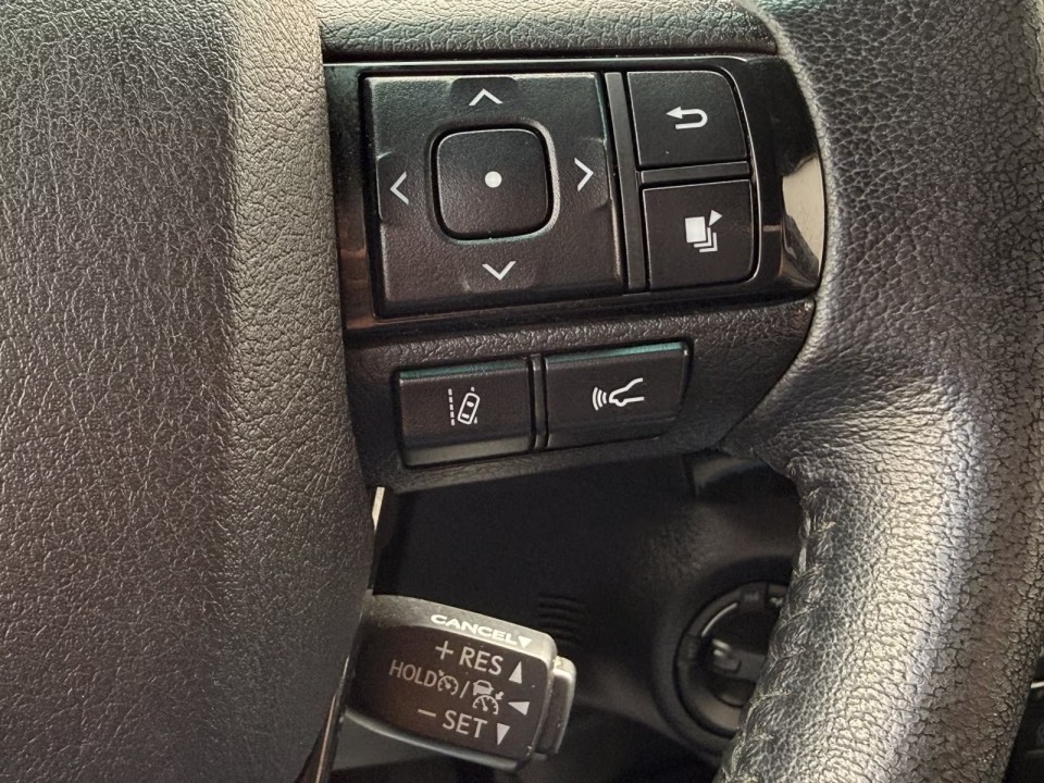 Toyota Hilux Invincible ExtraCab - foto 14