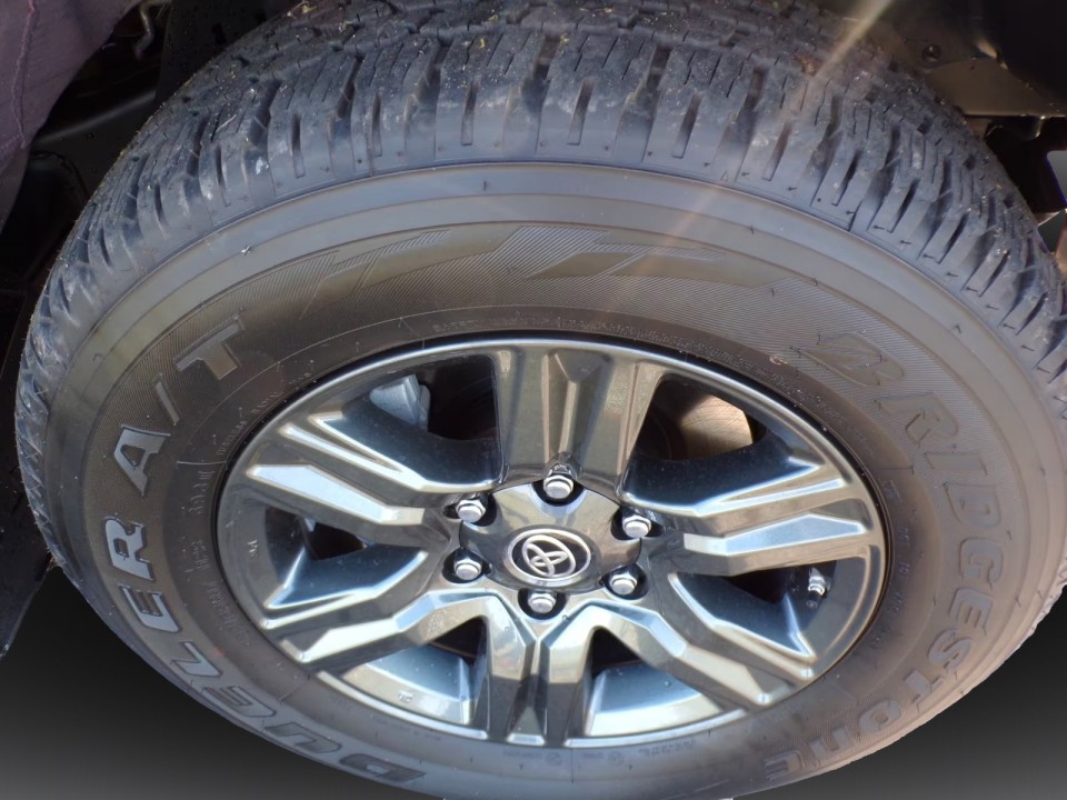 Toyota Hilux Comfort - foto 20