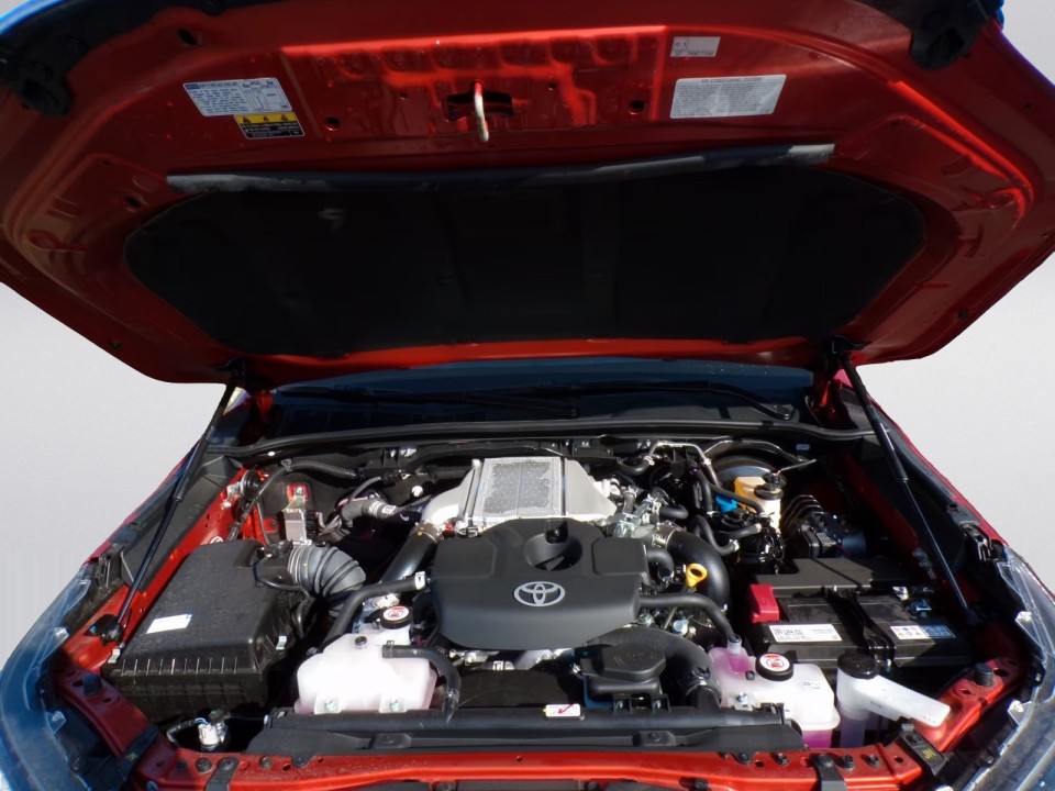 Toyota Hilux Comfort - foto 19