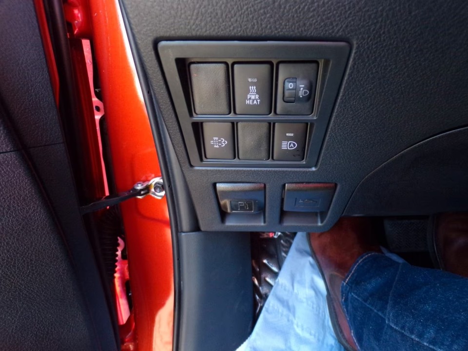 Toyota Hilux Comfort - foto 17