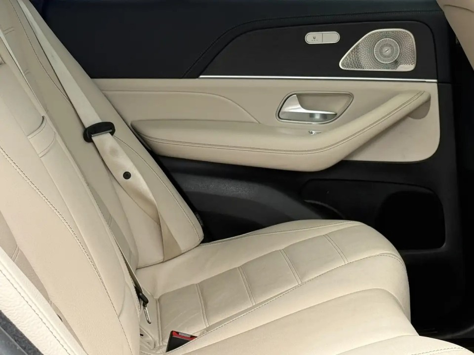 Mercedes-Benz GLE Coupé 350e 4MATIC AMG - foto 30