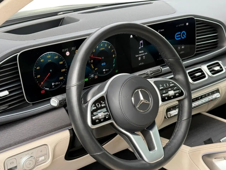 Mercedes-Benz GLE Coupé 350e 4MATIC AMG - foto 13