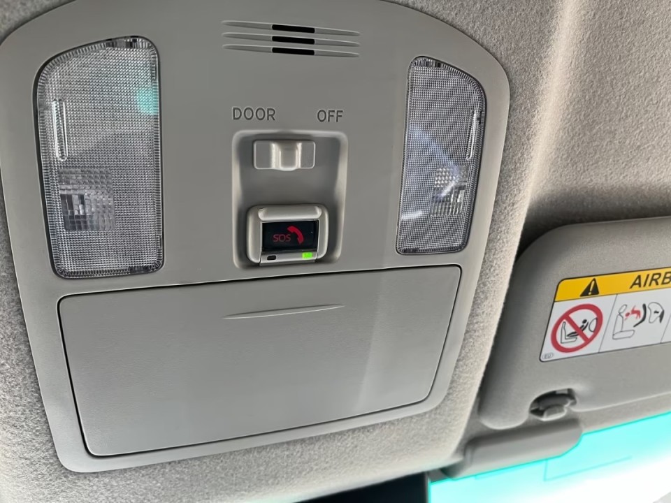 Toyota Hilux Comfort - foto 16