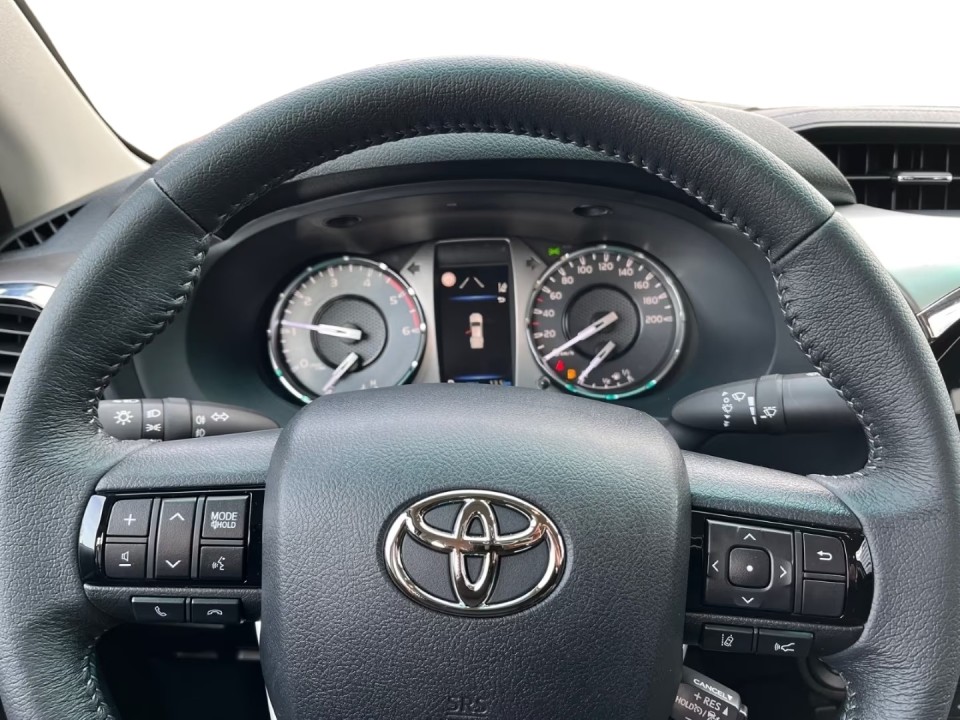 Toyota Hilux Comfort - foto 13