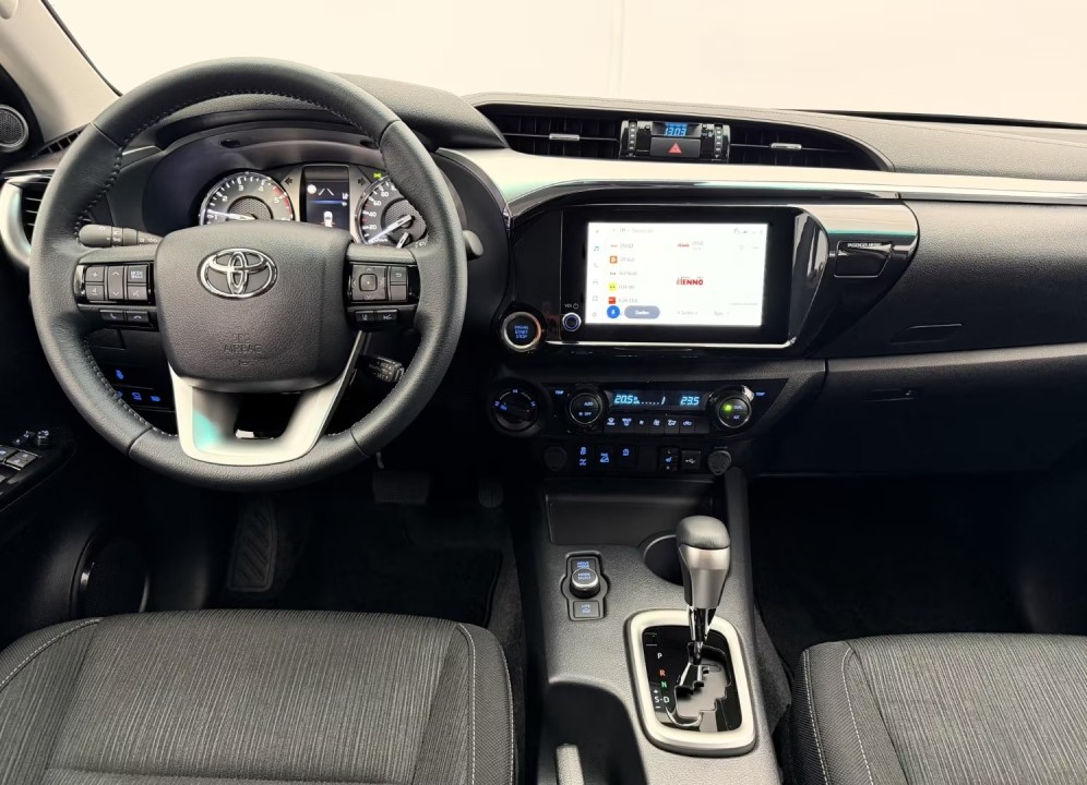 Toyota Hilux Executive - foto 11