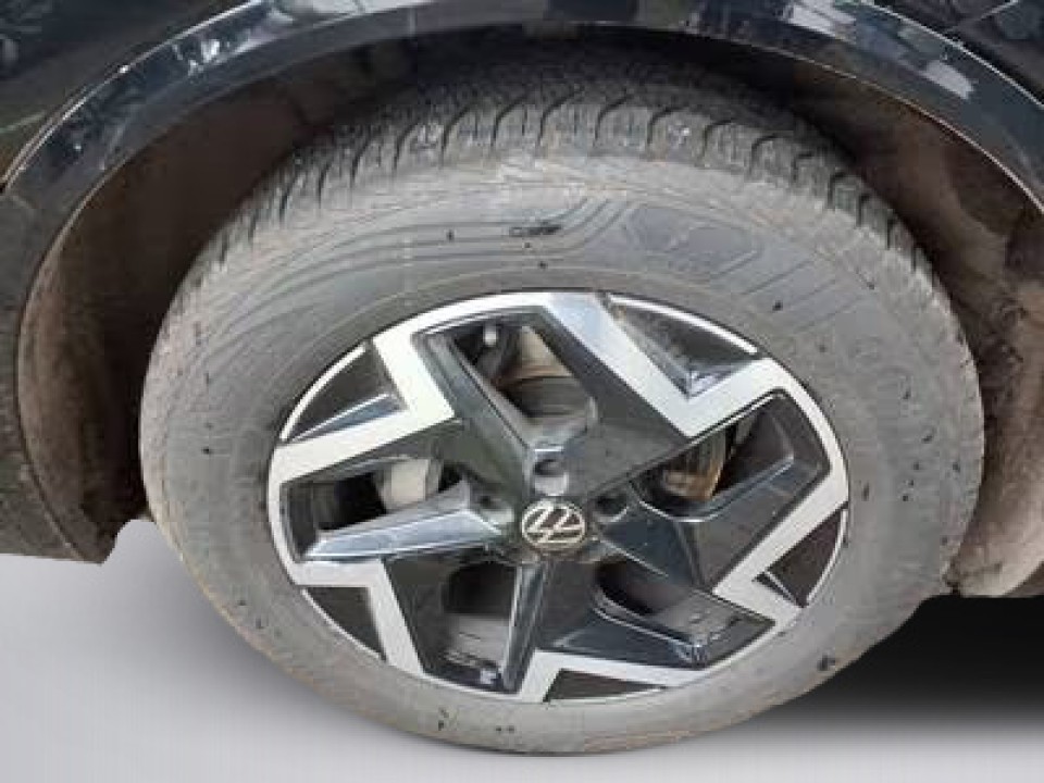 Volkswagen Touareg R-Line (4)