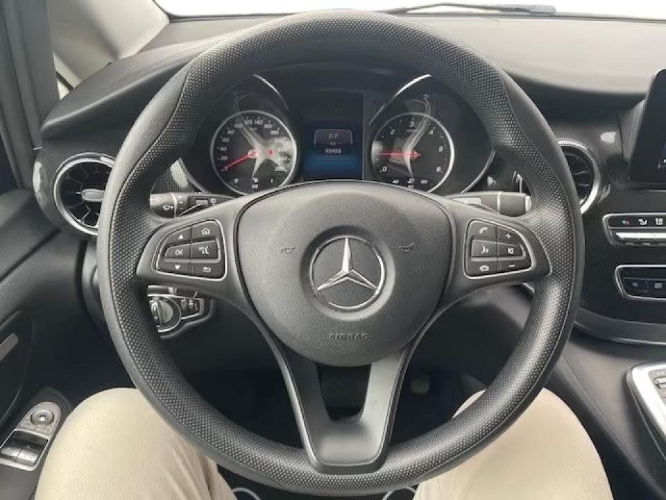 Mercedes-Benz V 220d 4MATIC - foto 11