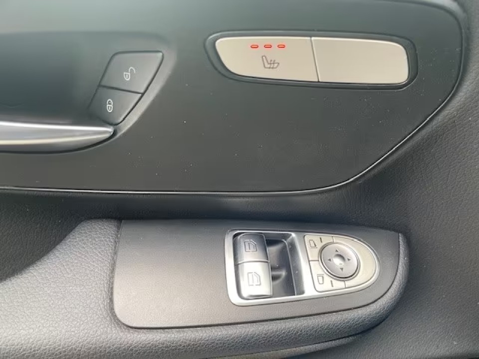 Mercedes-Benz V 220d 4MATIC - foto 15