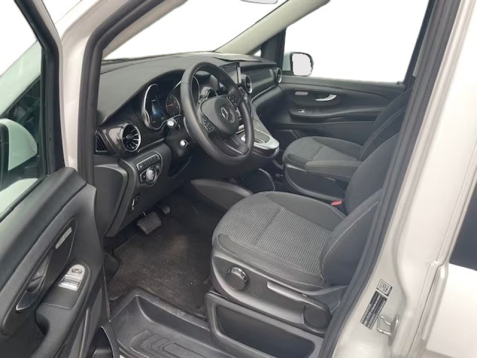 Mercedes-Benz V 220d 4MATIC - foto 6