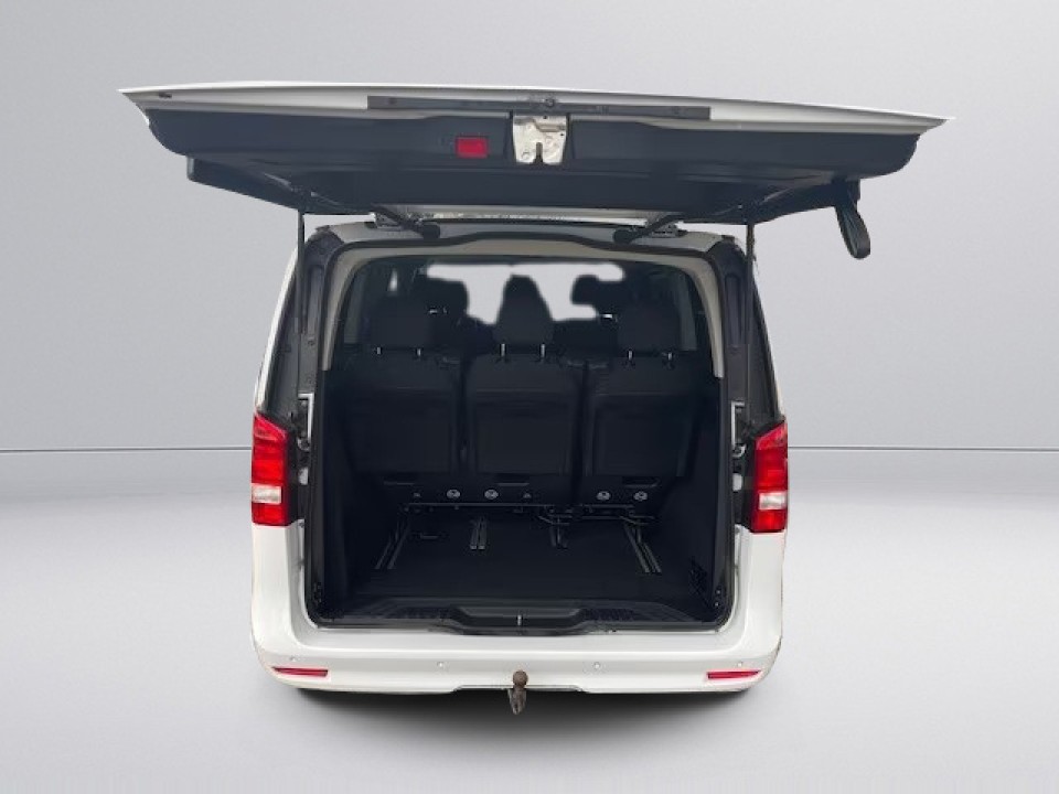 Mercedes-Benz V 220d 4MATIC - foto 18