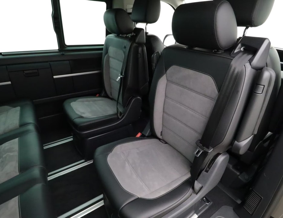 Volkswagen Multivan T6 (4)