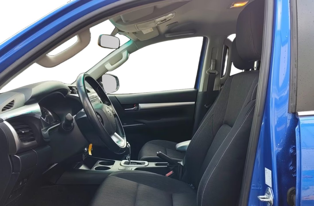 Toyota Hilux Comfort - foto 7
