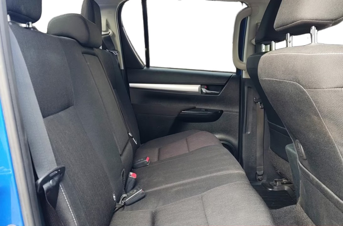 Toyota Hilux Comfort - foto 9