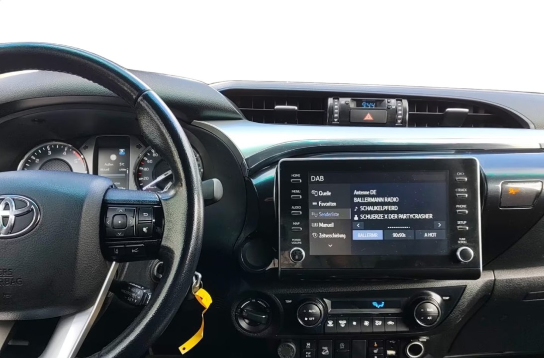 Toyota Hilux Comfort - foto 12
