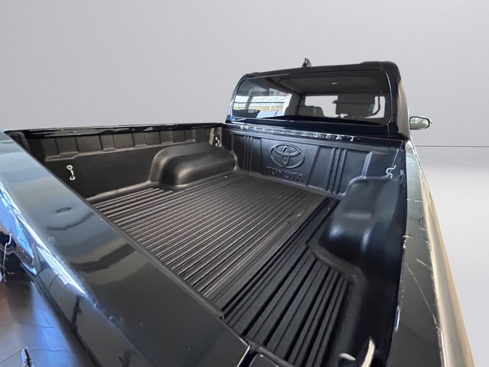 Toyota Hilux Executive - foto 16