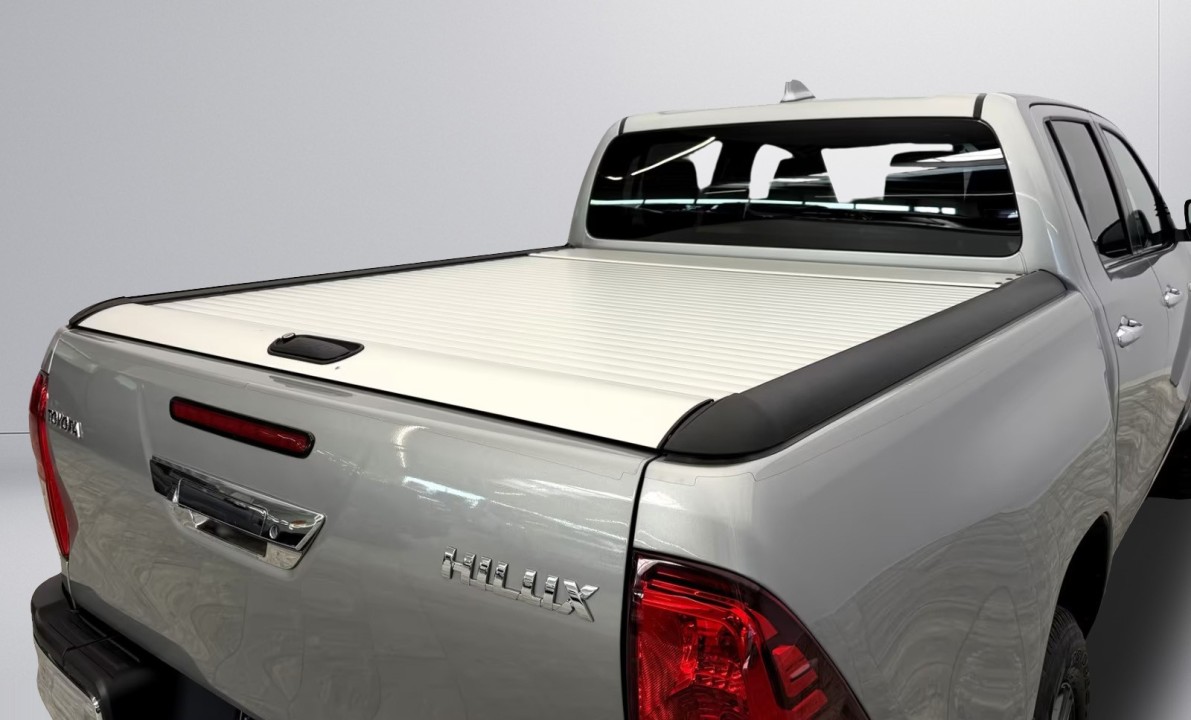 Toyota Hilux - foto 22