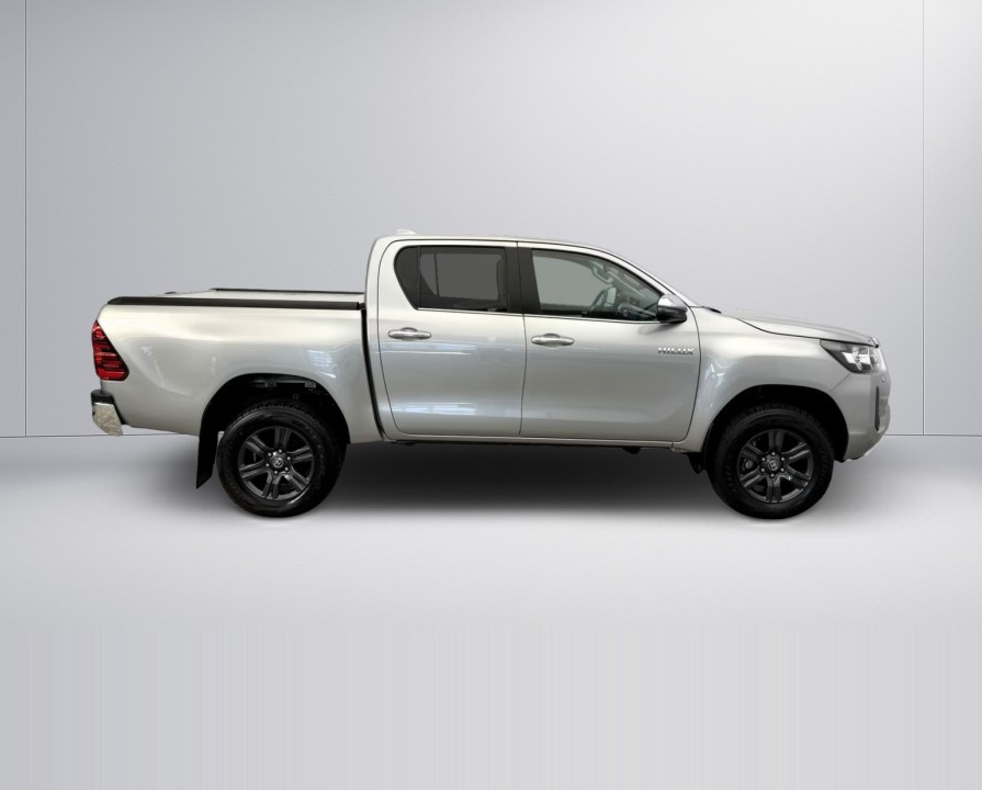 Toyota Hilux (2)