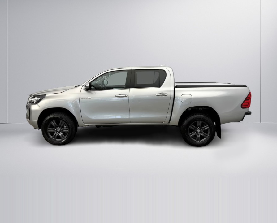 Toyota Hilux - foto 6