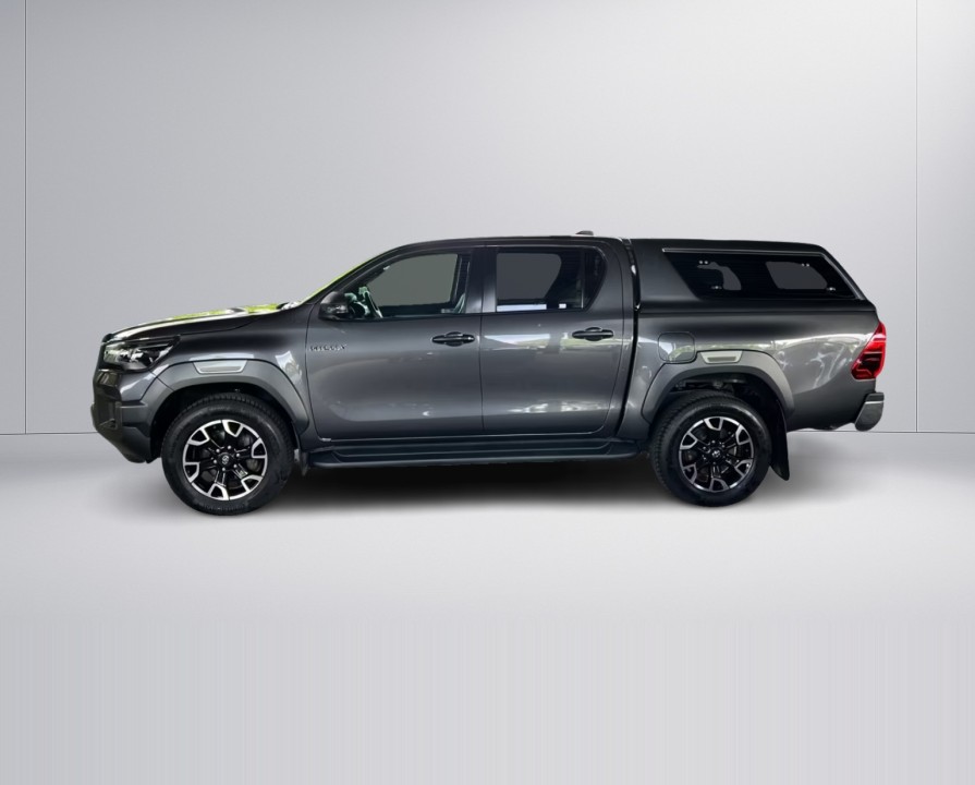 Toyota Hilux Invincible - foto 6