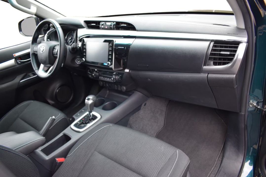 Toyota Hilux Comfort - foto 16