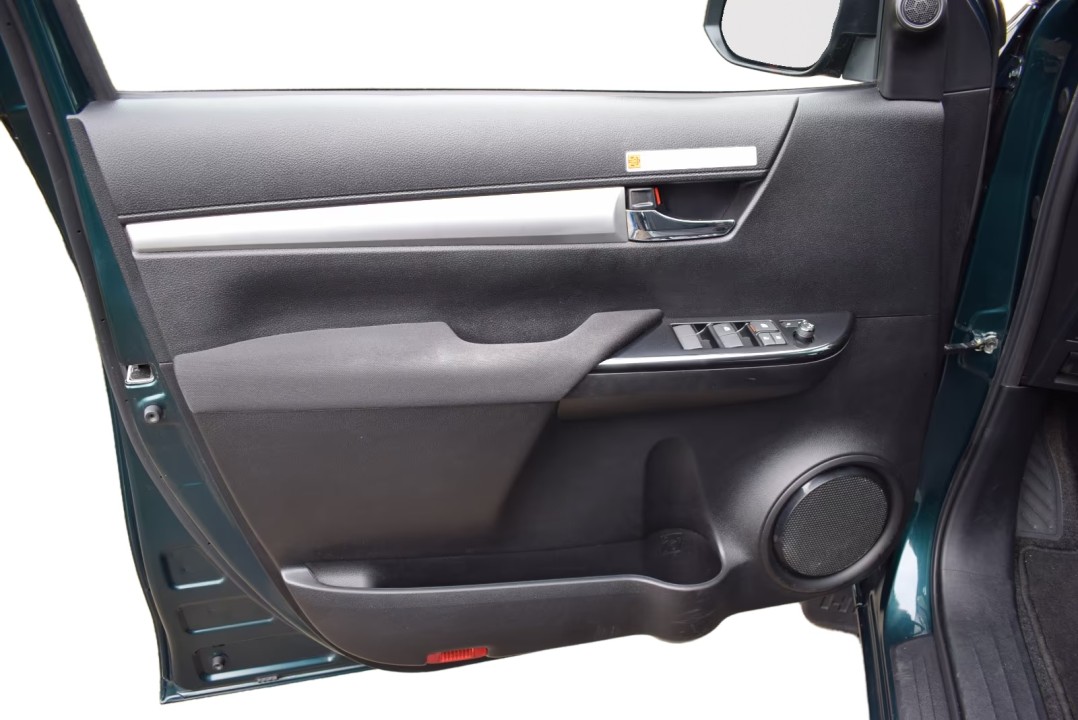 Toyota Hilux Comfort - foto 17
